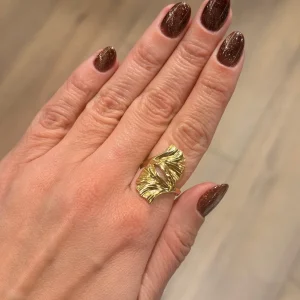 BAGUE  DORÉE FEUILLES